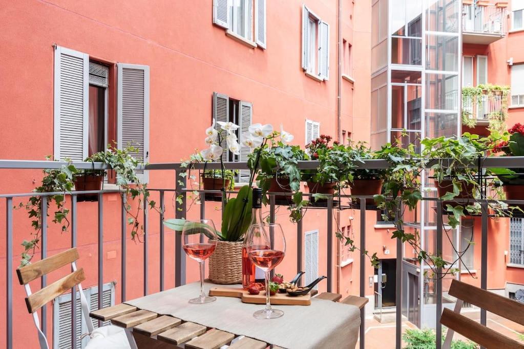 Apartamento New Jungle & Charming Flat - Zona De Angeli Milán Exterior foto